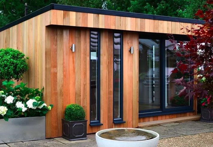 Cobham Garden Room Range picture